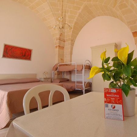 Casa Vacanza Fontana มันดูเรีย ภายนอก รูปภาพ